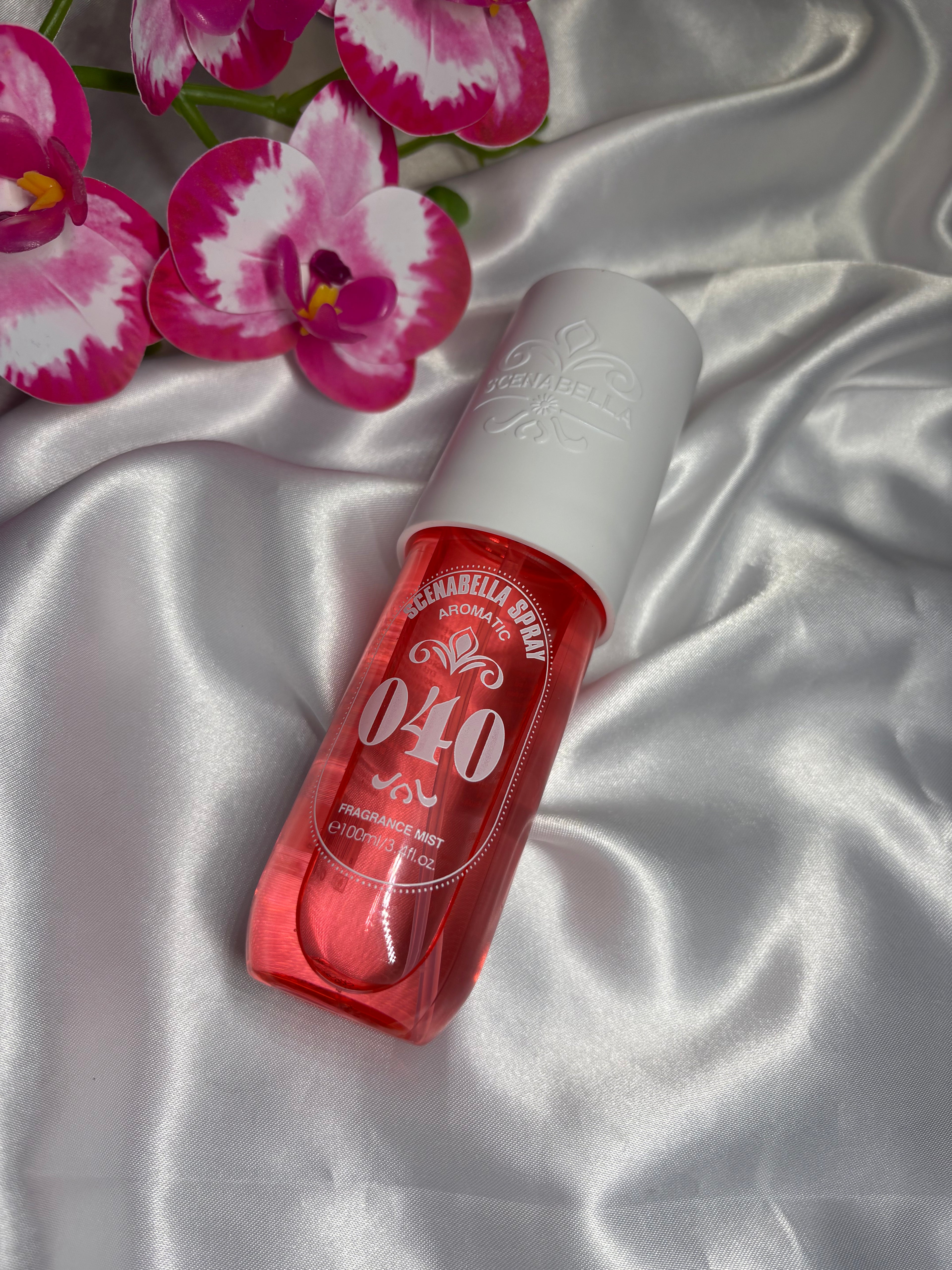 Brume Corps – N°40 Prune Noire Ambrée, Bois Vanillés & Jasmin en Fleurs 🍑🌸✨ (90 ml)